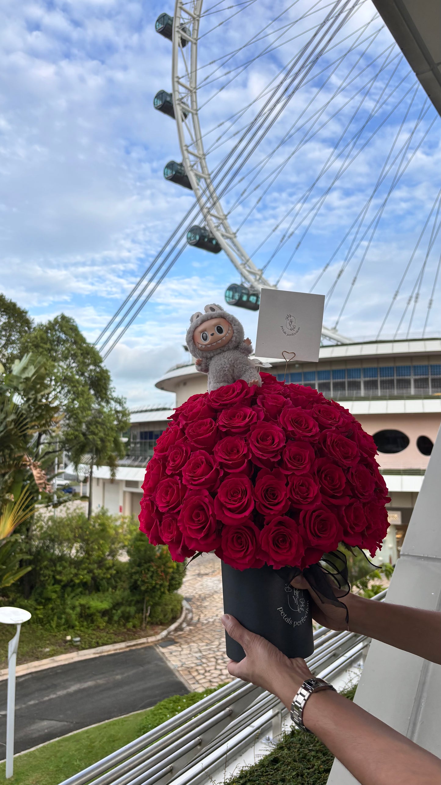 Labubu Fresh Roses Gift Box