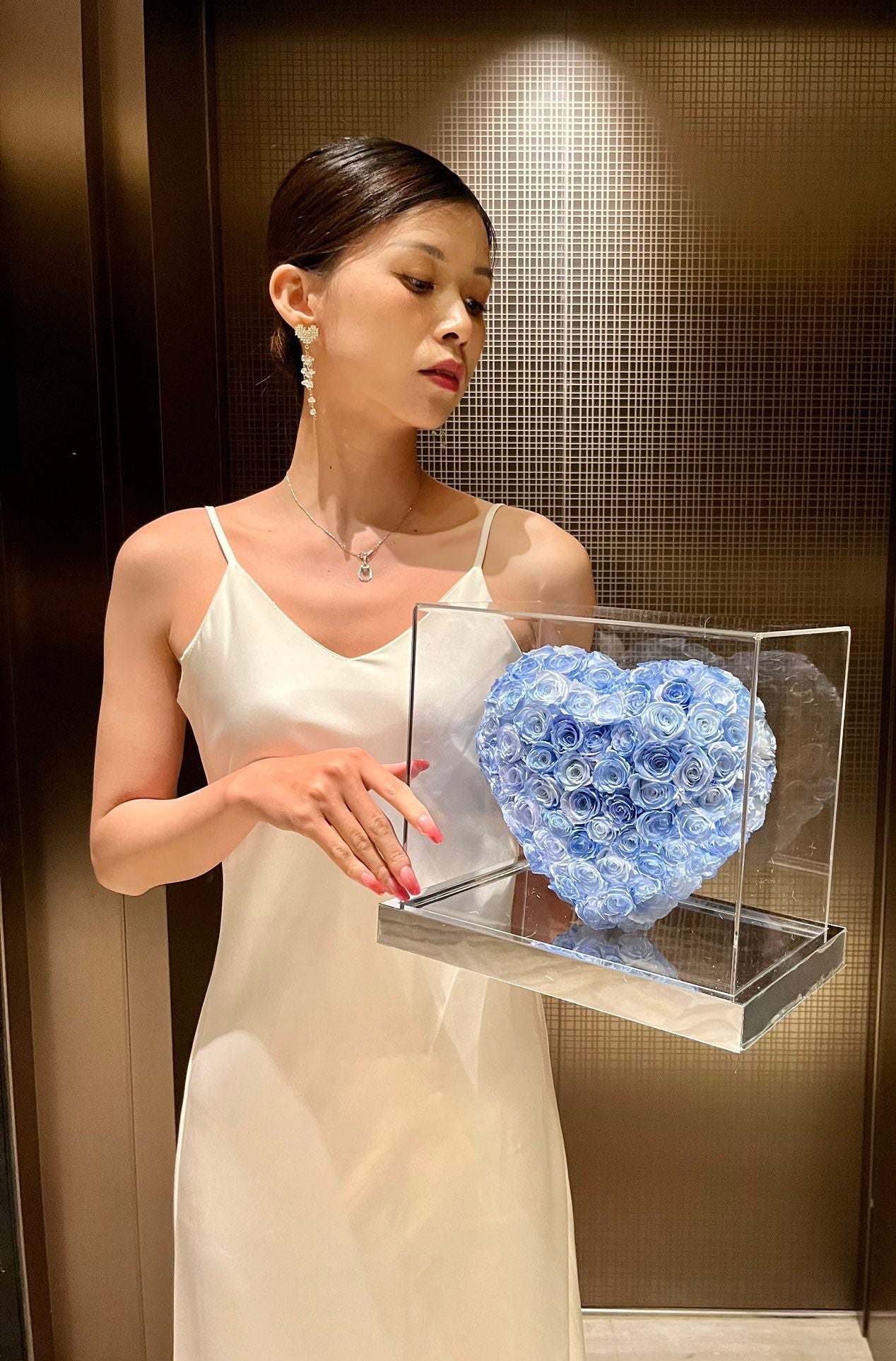Ice blue 🩵3D Love Heart Shaped Preserved Roses Box 🇸🇬 SG In Stock